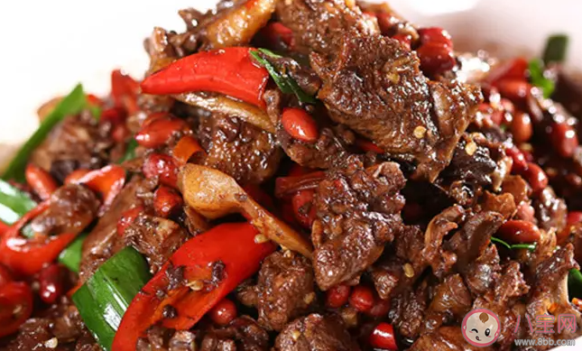 《一代洪商》说的硬菜是什么 血粑鸭是哪里的名菜 《一代洪商》说的硬菜是什么 血粑鸭是哪里的名菜