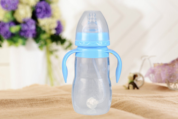 奶瓶发黄了怎么洗白 奶瓶发黄了还可以用吗 奶瓶发黄了怎么洗白 奶瓶发黄了还可以用吗