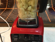 甘蔗汁怎么做 教你做超简单的榨甘蔗汁3