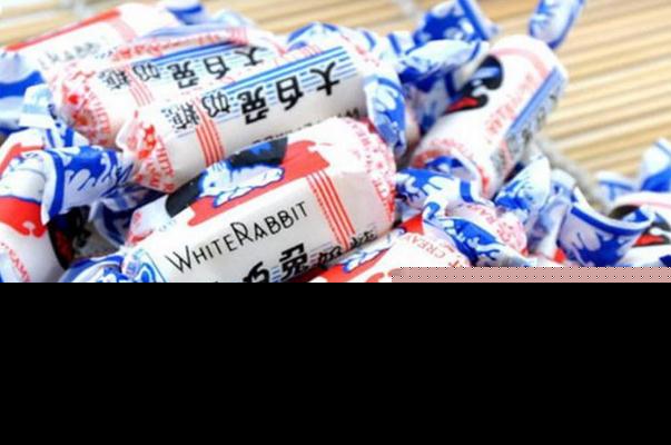 大白兔奶糖里面的那层透明纸是什么 大白兔奶糖里面的那层透明纸有什么用