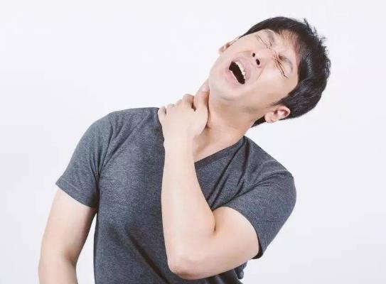 富贵包切除手术恢复需要多久?得了富贵包有必要去医院做手术吗